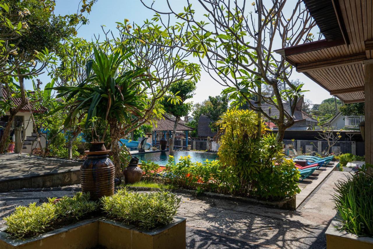 The Tanis Beach Resort Nusa Lembongan 外观 照片