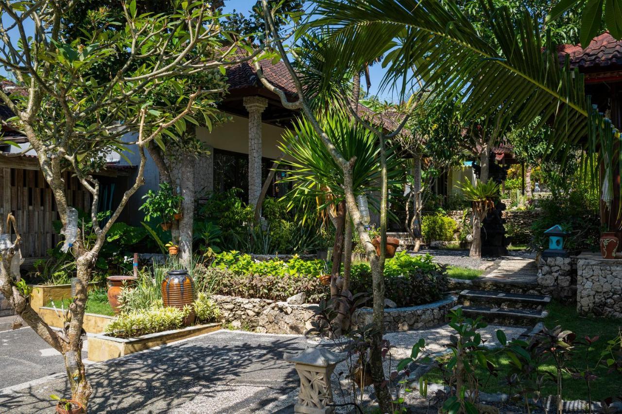 The Tanis Beach Resort Nusa Lembongan 外观 照片